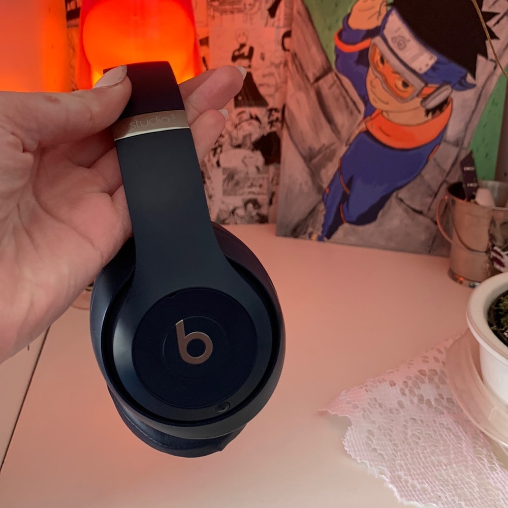 Beats Studio 3 Bluetooth or Wired Headphones